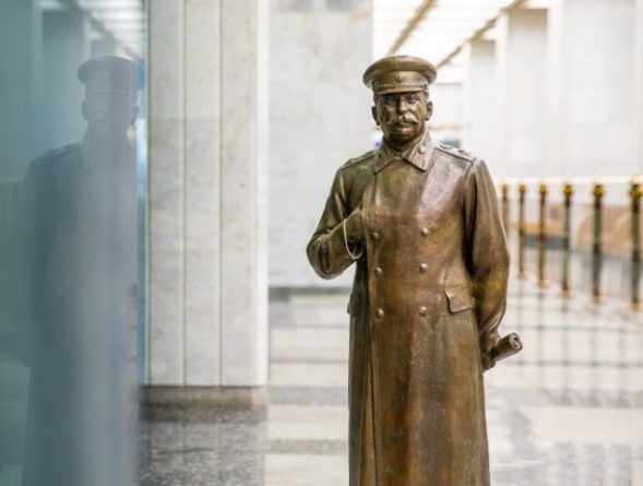 Общество: Неизвестную скульптуру Сталина представят в Ржевском филиале Музея Победы