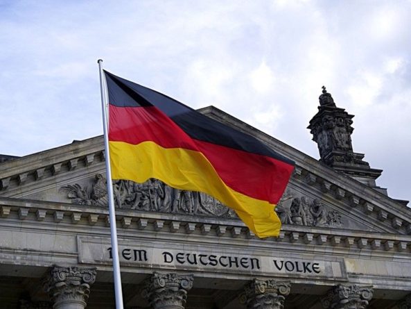 Общество: Американские пошлины сильнее всего ударят по Германии