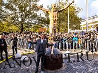 Общество: В Швеции установили прижизненный памятник футболисту Златану Ибрагимовичу
