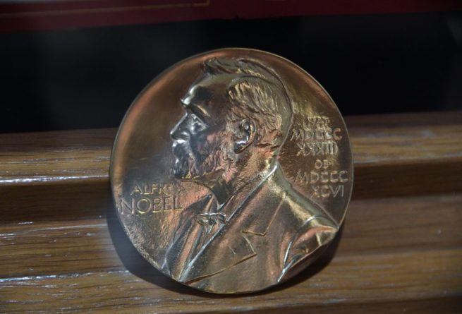 Общество: Самый пожилой Нобелевский лауреат советует не торопиться на пенсию