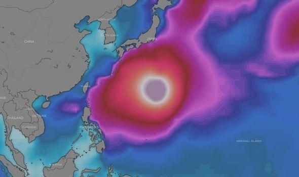 Общество: На Японию надвигается мощнейший тайфун. В стране отменили авиаперелеты и матчи Кубка мира по регби