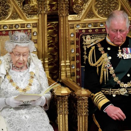 Общество: Елизавета II открыла новую сессию британского парламента