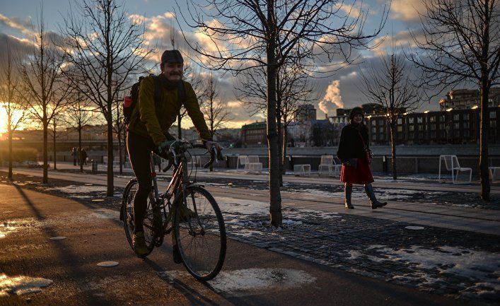 Общество: Yle (Финляндия): финский фотограф объехал на велосипеде 40 стран — и ему очень понравилось в России
