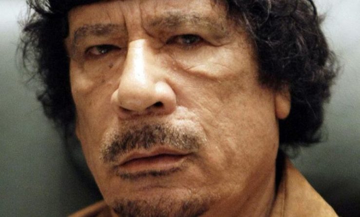 Общество: Календарь: 20 октября - День гибели Муаммара Каддафи
