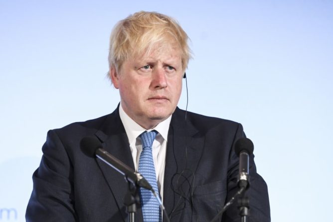 Общество: Британский парламент отложил утверждение сделки Бориса Джонсона