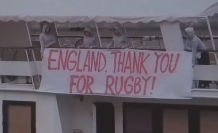 Общество: Видео: регбистки записали клип на теплоходе и сказали Англии "Спасибо"