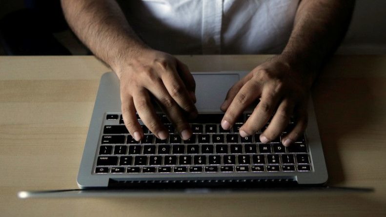 Общество: Спецслужбы Великобритании и США обвинили российских хакеров в кибератаках под видом иранских