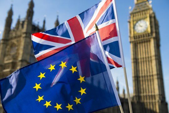 Общество: The Guardian: послы 27 стран ЕС согласны на новую отсрочку Brexit