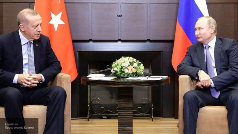 Общество: Песков рассказал о деталях работы Путина и Эрдогана при обсуждении меморандума по Сирии