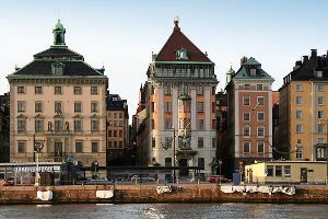 Общество: ЦБ Швеции неожиданно решил отказаться от отрицательных ставок в декабре