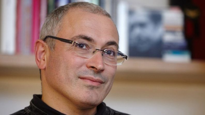 Общество: «Независимые публицисты» решили подзаработать на антироссийской повестке Ходорковского