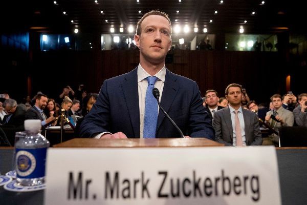 Общество: Цукерберг оплатил штраф по британскому счёту: Facebook и ICO договорились