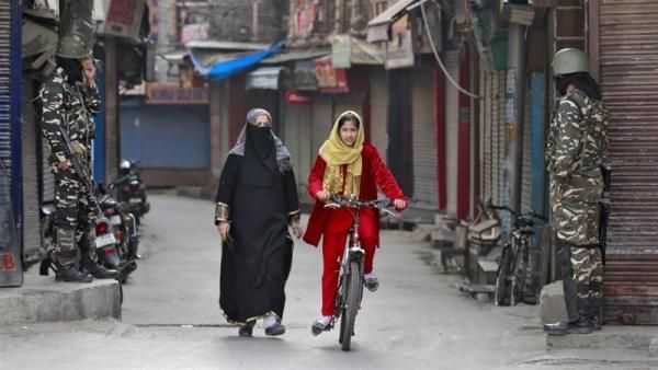 Общество: Индийский Кашмир официально разделён: региону обещано «лучезарное будущее»