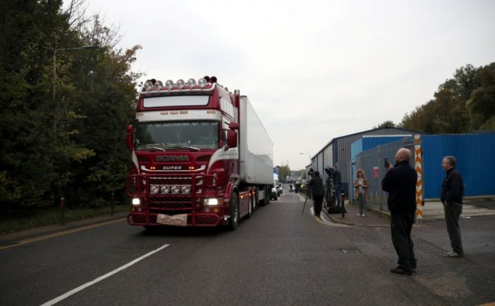 Общество: Задержан еще один подозреваемый по делу о гибели 39 человек к грузовике, который нашли в Эссексе