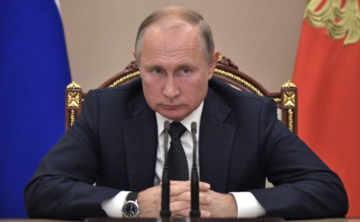 Общество: Советника премьера подозревают в работе на Путина, гремит скандал: «жил в РФ и…»