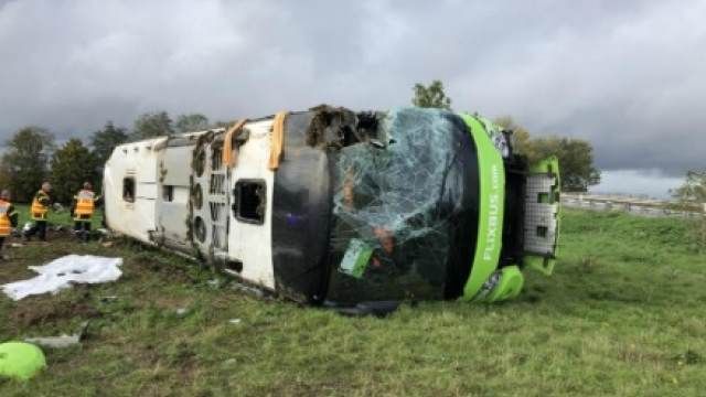 Общество: Россиян среди пассажиров попавшего в ДТП автобуса во Франции не было