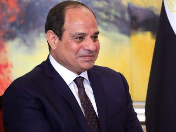 Общество: Глава Египта порадовался снятию Лондоном ограничений на авиарейсы