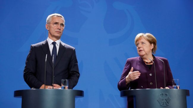 Общество: Меркель и Столтенберг — Макрону: Про смерть мозга НАТО — это чересчур