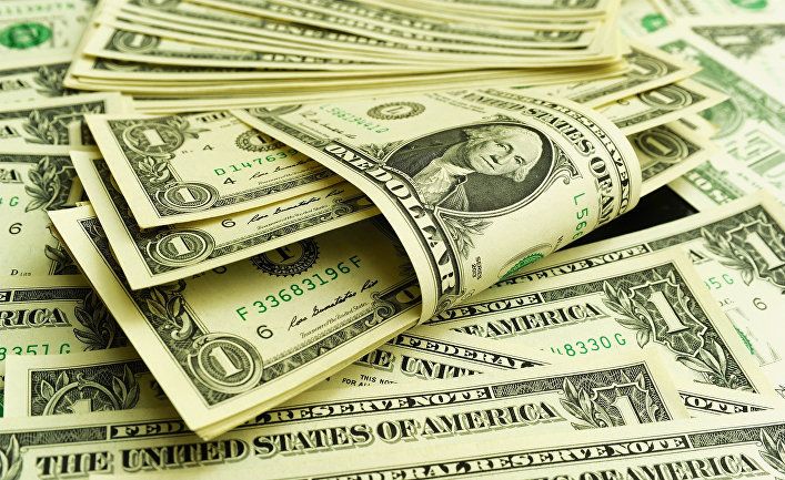 Общество: Bloomberg (США): почему так трудно свергнуть всемогущий доллар США