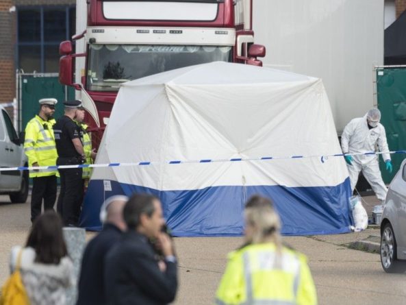 Общество: Полиция Великобритании обнародовала личности всех погибших из «фуры смерти»