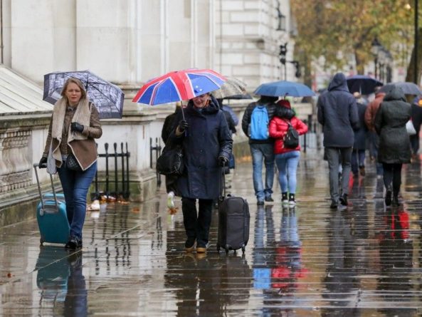 Общество: Британцы получили свыше двухсот предупреждений о наводнении