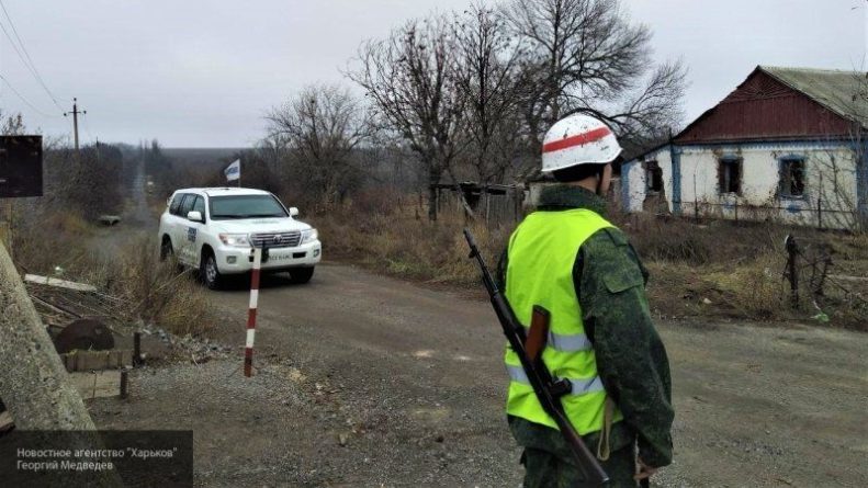 Общество: Киев запросил трое суток на процесс разведения сил в Донбассе, рассказали в ДНР