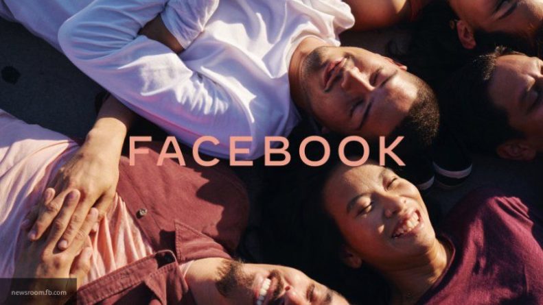 Общество: Facebook больше месяца ограничивает каналу RT доступ к соцсети на английском языке