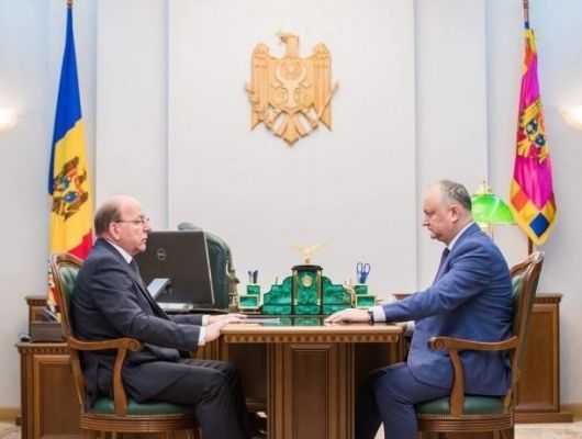 Общество: Премьер Молдавии отправится в Москву восстанавливать партнерство