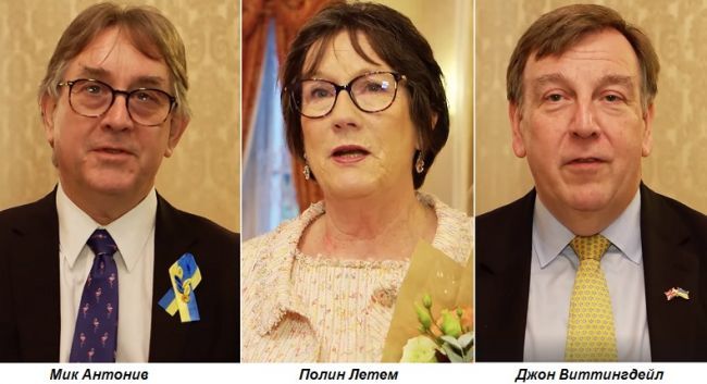 Общество: Гончарук наградил украинскими орденами троих британских парламентариев