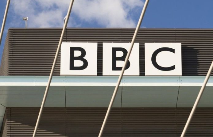 Экс-сотрудник обвинил BBC в сокрытии связей британских политиков с РФ 24112019 Общество: Экс-сотрудник обвинил BBC в сокрытии связей британских политиков с РФ