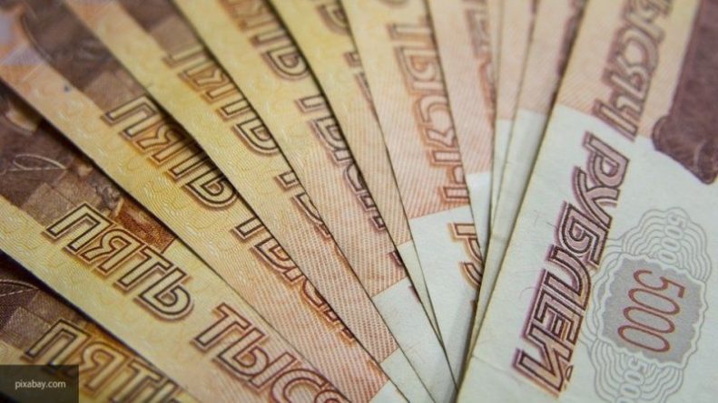 Общество: Глава ВТБ Костин считает целесообразным хранить сбережения в рублях