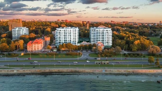 Общество: СМИ: Британское посольство не хочет платить за бардак на квартире в Таллине