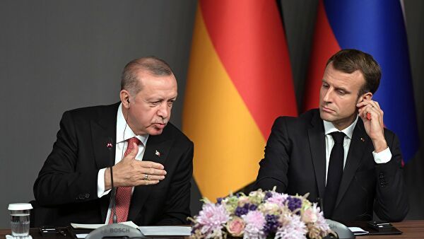 Общество: Эрдоган недипломатично отослал Макрона к врачам из-за «смерти мозга» у НАТО