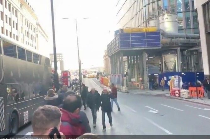 Общество: В Лондоне началась паника после стрельбы в центре города