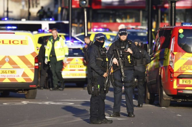 Общество: Скотленд-Ярд назвал инцидент на Лондонском мосту терактом - Cursorinfo: главные новости Израиля