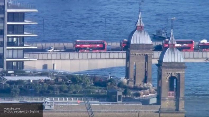 Общество: Скотленд-Ярд сообщил о гибели двух из пяти раненых при нападении на Лондонском мосту