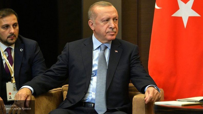 Общество: Эрдоган назвал "весьма хорошим" прошедший в Лондоне саммит по Сирии