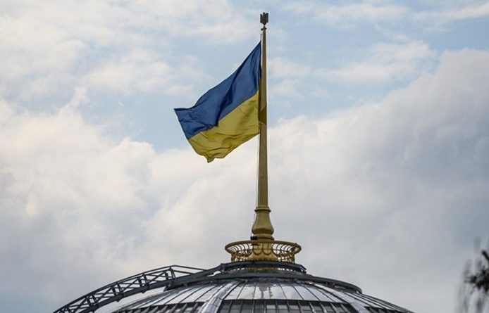 Общество: Рада призвала Зеленского подтвердить интеграцию Украины в НАТО