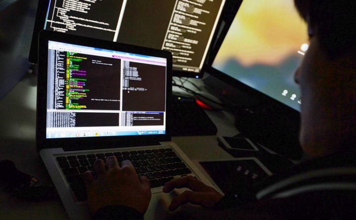 Британский политик и Bellingcat получили вредоносные письма. Их автор представился «разоблачителем из администрации Путина» 04122019 Общество: Британский политик и Bellingcat получили вредоносные письма. Их автор представился «разоблачителем из администрации Путина»