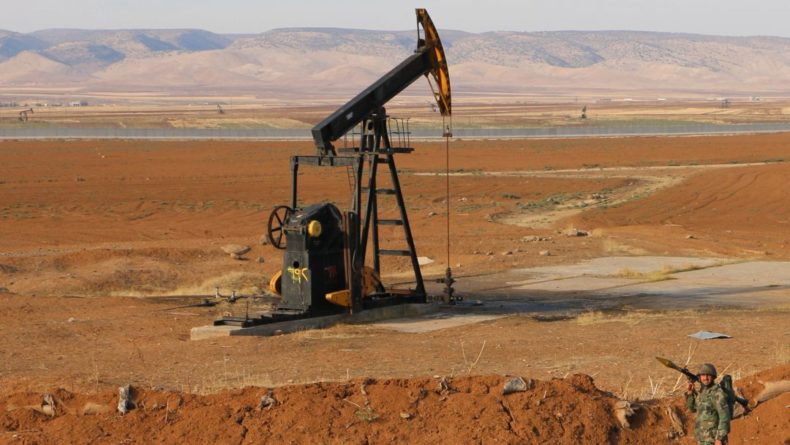 Общество: Перенджиев призвал ООН отреагировать на вероломный захват американцами нефти в Сирии