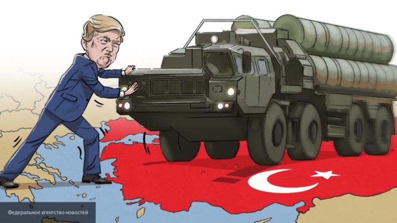 Общество: Эксперт рассказал о разладе в НАТО из-за конфликта США и Турции в связи с покупкой С-400