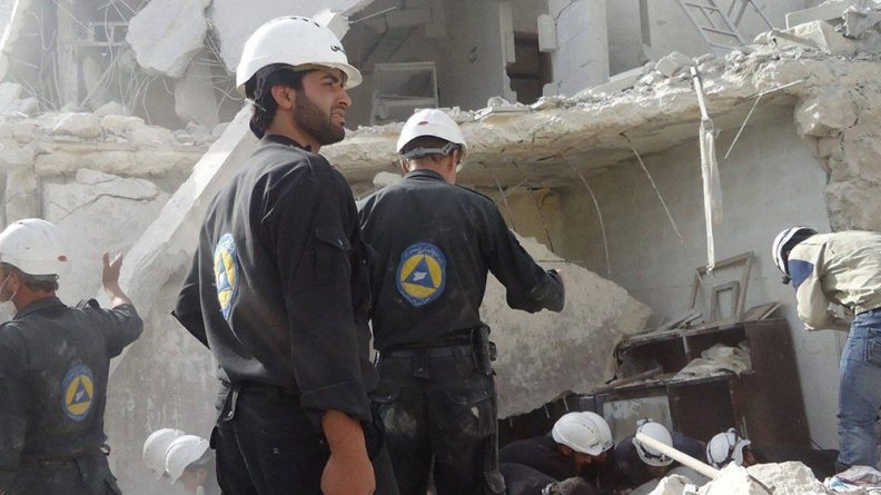 Общество: «Белые каски» срывают мирный процесс в Сирии под управлением британских спецслужб