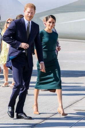 Общество: Принца Гарри и Меган Маркл попросили вернуться из Канады из-за госпитализации принца Филиппа
