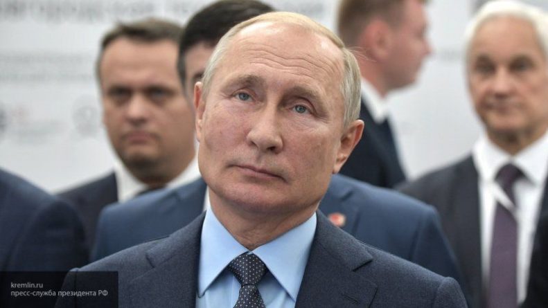 Общество: Британская Financial Times включил Путина в список знаковых фигур десятилетия