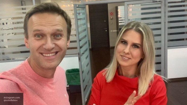 Общество: "Простой жертвователь" ФБК Торчинский оказался членом шайки Навального