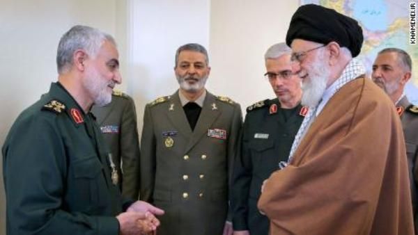 Общество: Арабские СМИ обсуждают гибель Сулеймани: «США объявили Ирану войну»