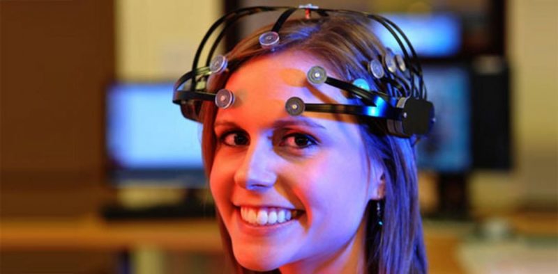 Общество: Представлен переносимый сканер головного мозга