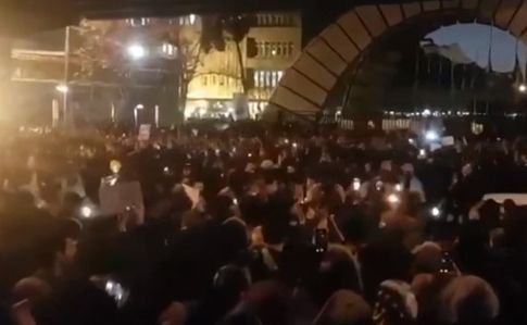 Общество: В Тегеране на акции протеста задержали посла Великобритании - Cursorinfo: главные новости Израиля