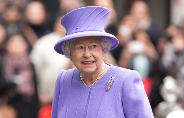 Общество: Ушёл в отказ. Елизавета II созывает семью в связи с решением принца Гарри
