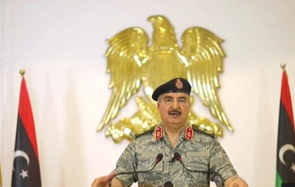 Общество: Хафтар приедет в Берлин: последний шанс для перемирия в Ливии?